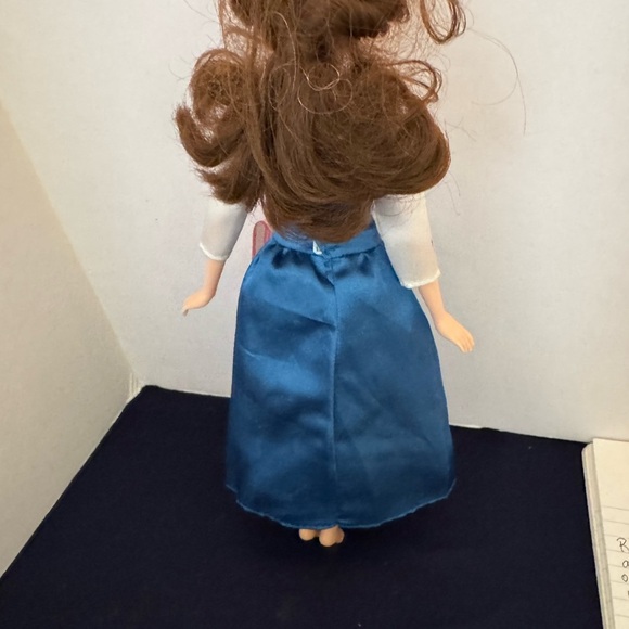 Disney Princess Belle in her Village Outfit : Fast Shipping :Bundle and Save - Picture 2 of 2